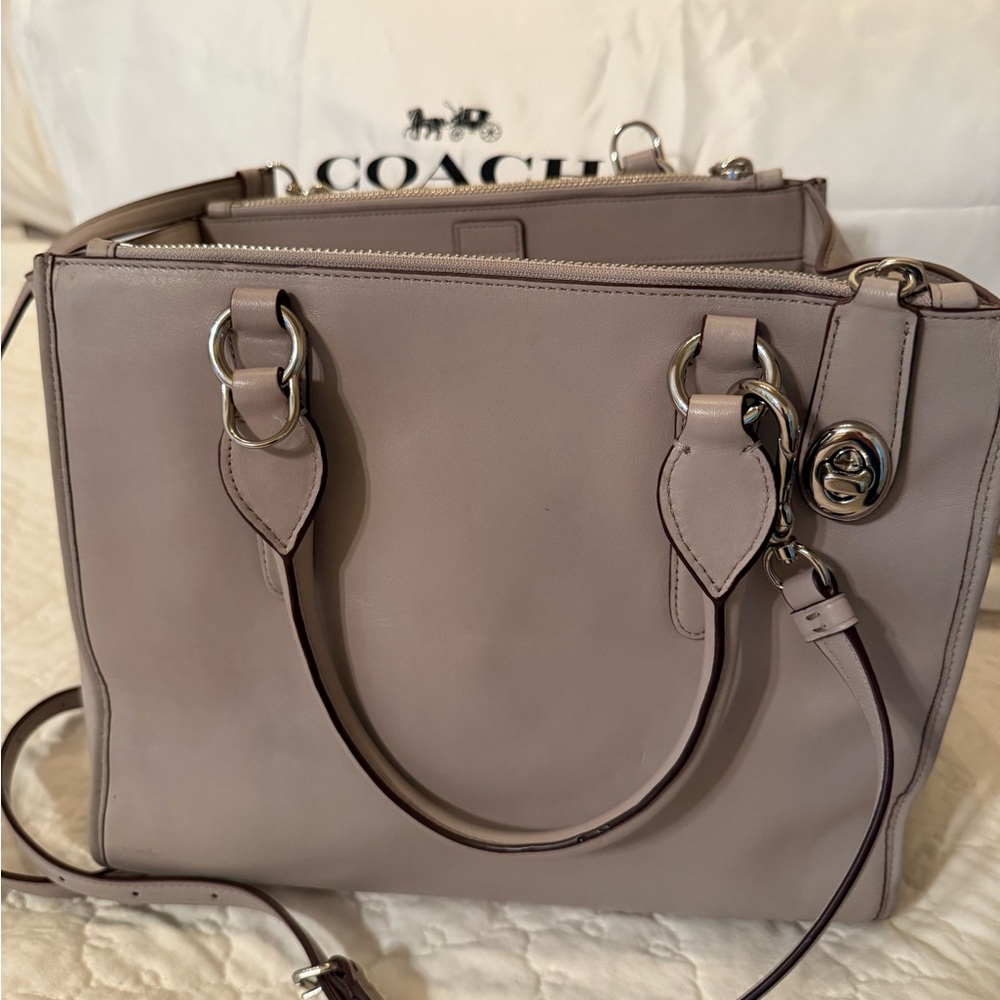 Coach Crosby Carryall - Picture 2 of 5
